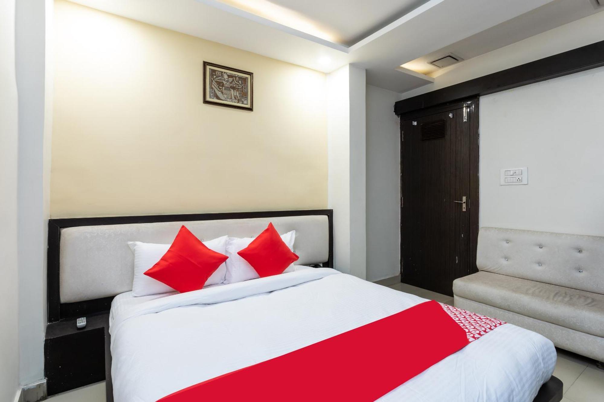 Spot On Hotel Trishla Бхопал Экстерьер фото