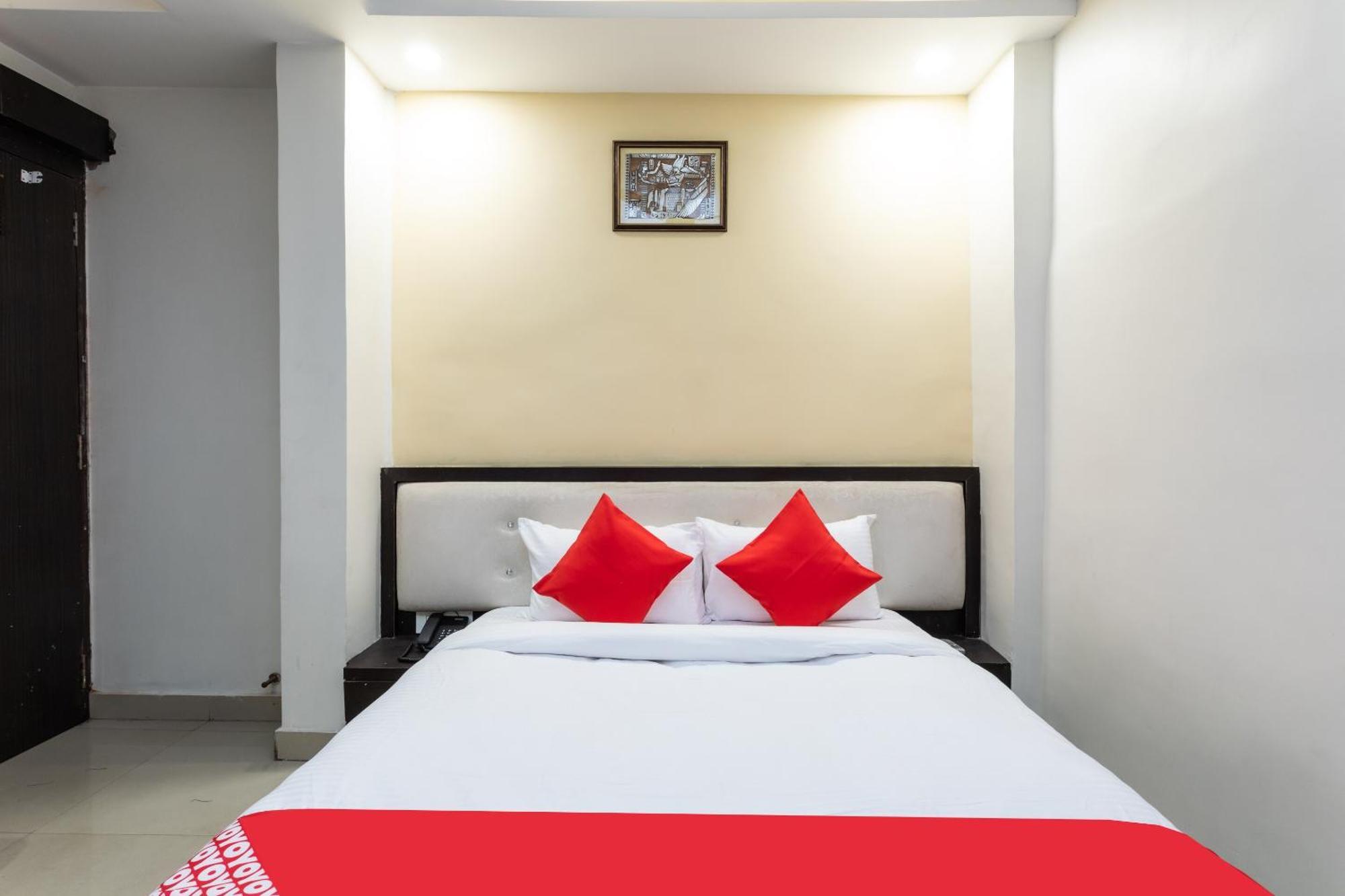 Spot On Hotel Trishla Бхопал Экстерьер фото